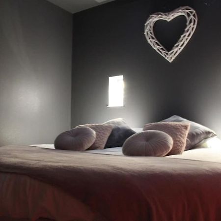 L'Ecrin Duplex Balneo & Sauna Troyes Buitenkant foto